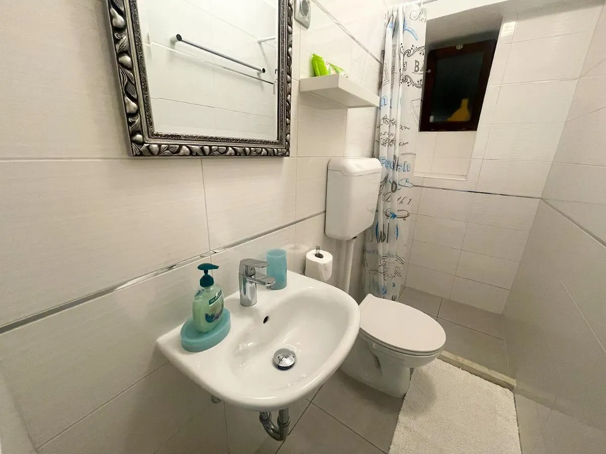 Apartman Renci Dramalj 0*,  Croatia